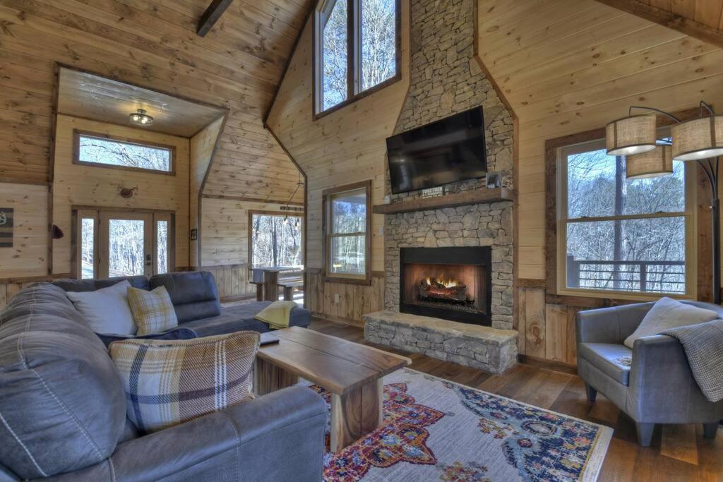Rosewood Retreat - Hot Tub Fire Pit Pool Table Vila Blue Ridge Exterior foto