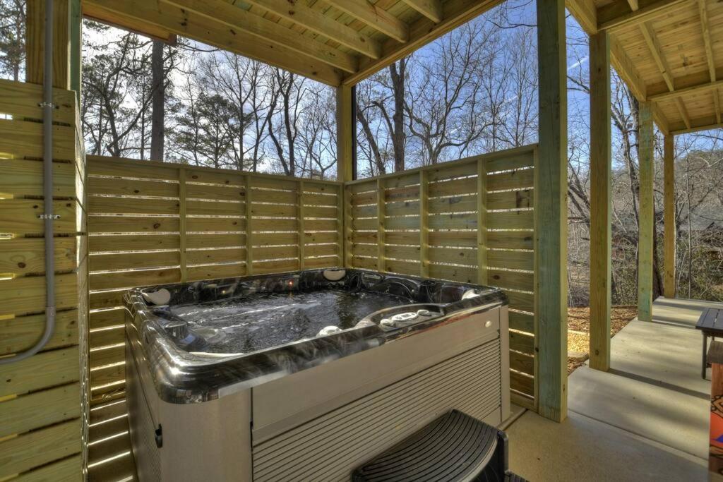 Rosewood Retreat - Hot Tub Fire Pit Pool Table Vila Blue Ridge Exterior foto