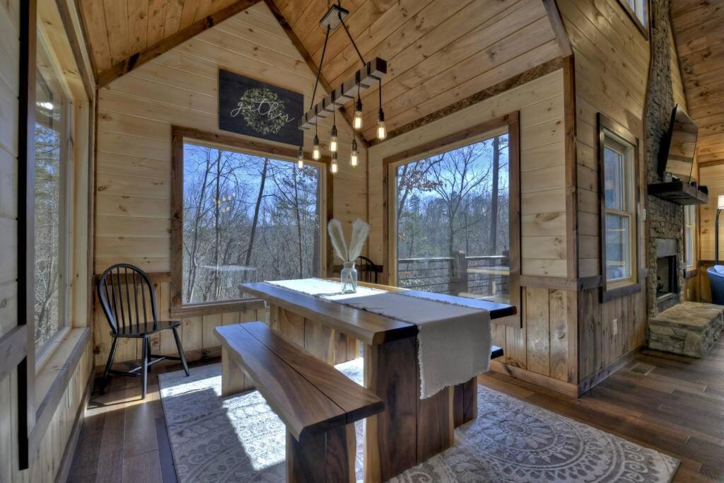 Rosewood Retreat - Hot Tub Fire Pit Pool Table Vila Blue Ridge Exterior foto