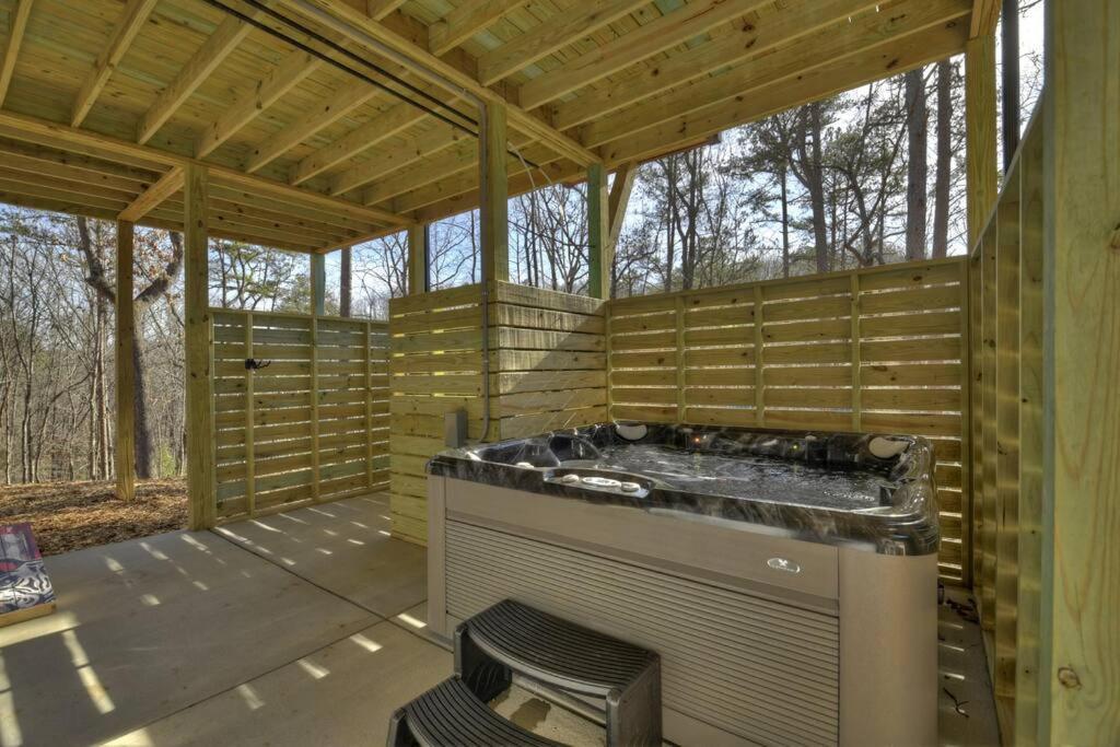 Rosewood Retreat - Hot Tub Fire Pit Pool Table Vila Blue Ridge Exterior foto